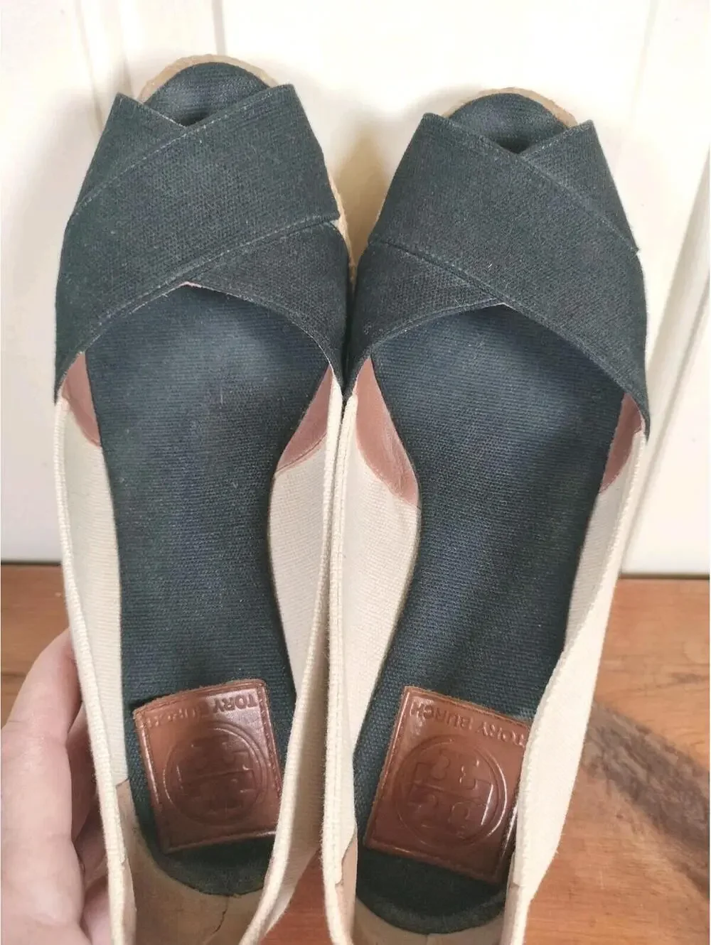 Tory Burch Dory Canvas Espadrille Wedge Sandals Black Cream Peep Toe Spain 8.5 B